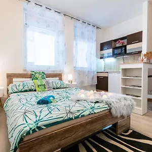 Apartamento Apartia Krenova, Brno-center, Brno